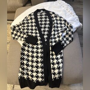 William Rast Black and White Houndstooth Cardigan